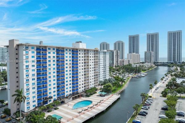 Coastal Towers, 400 Kings Point Dr #1425, Sunny Isles Beach, Florida 33160, image 1