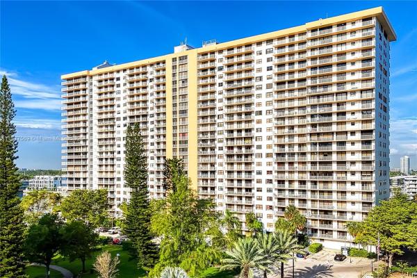 Winston Towers 700, 290 174th St #1709, Sunny Isles Beach, Florida 33160, image 1