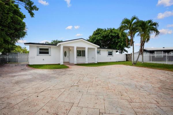 14601 SW 293rd Ter, Homestead, Florida 33033, image 1
