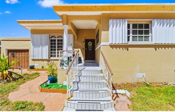 Coral Way Village, 8571 SW 30th St, Westchester, Florida 33155, image 3