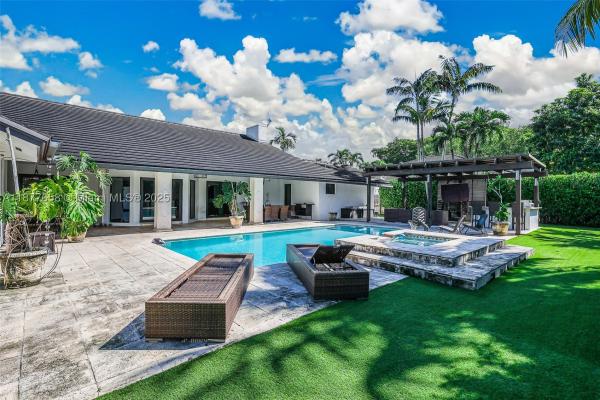 Summit Park Estates, 12224 SW 101st Ter, The Crossings, Florida 33186, image 2