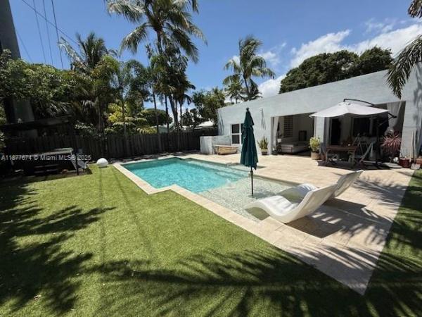 Lake Ridge, 1224 NE 12th Ave, Fort Lauderdale, Florida 33304, image 1