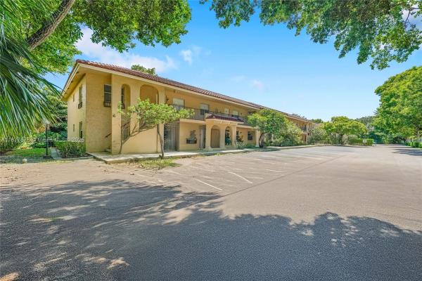 9158 NW 40th St #201-1, Coral Springs, Florida 33065, image 1