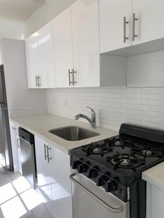 Lincoln, 1615 Jefferson Ave #3, Miami Beach, Florida 33139, image 1