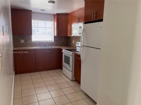 El Dorado Bay, 500 NE 26th St #3C, Miami, Florida 33137, image 1
