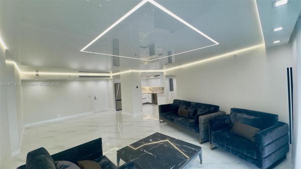Mystic Pointe Tower 400, 3500 Mystic Pointe Dr #1107, Aventura, Florida 33180, image 1