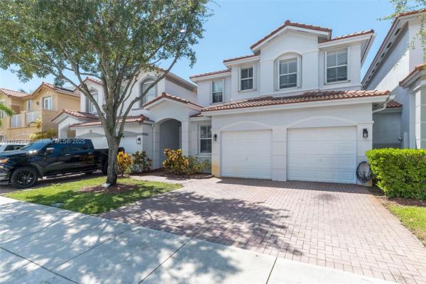 Madeira 2, 8720 NW 109th Ct, Doral, Florida 33178, image 2