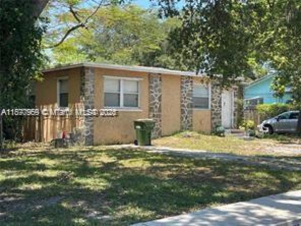 1565 NE 141st St, Miami, Florida 33161, image 1