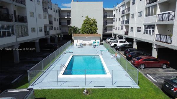Palmetto Gardens, 6125 W 20 Ave #314, Hialeah, Florida 33012, image 1