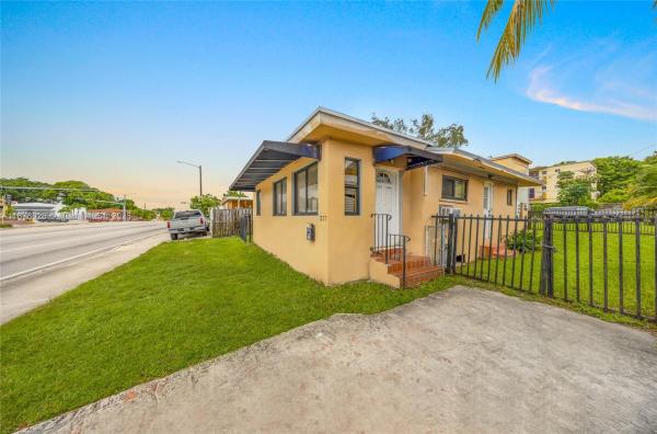 Lawrence Estates Land, 227 NW 17th Ave, Miami, Florida 33125, image 1