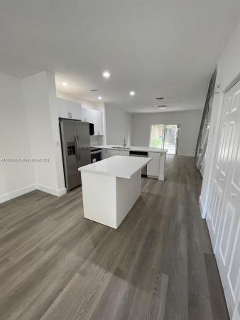 Las Brisas At Doral, 5725 NW 114 Path #106, Doral, Florida 33178, image 1