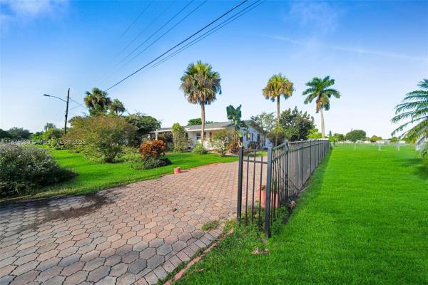Bear Lake, 23 Lincoln Ave, Lehigh Acres, Florida 33936, image 1