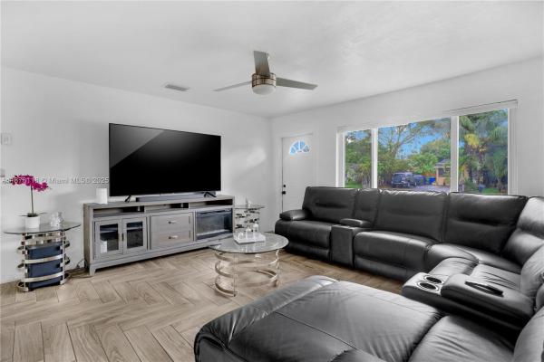 Broadview Park, 4390 SW 24th St, Fort Lauderdale, Florida 33317, image 2