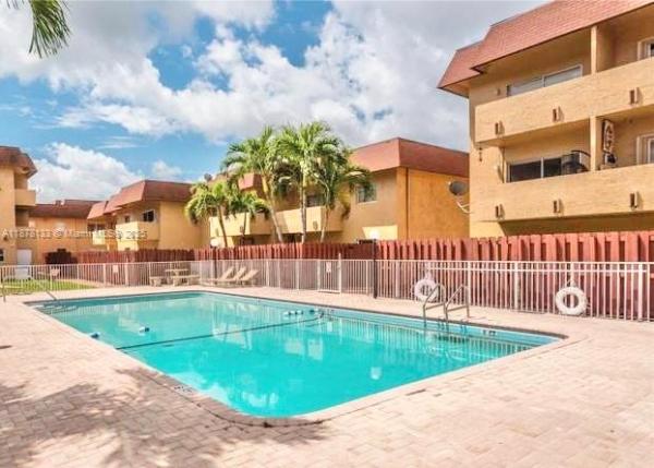 Puerta Del Sol, 9960 SW 88th St #611-6, Kendall, Florida 33176, image 3