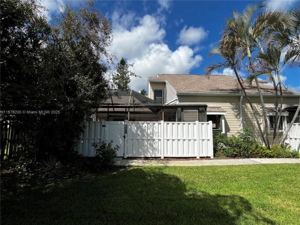Summer Winds Of Jupiter, 601 Summerwinds Ln, Jupiter, Florida 33458, image 1