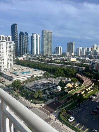 Winston Towers 200, 251 174th St #1714, Sunny Isles Beach, Florida 33160, image 1