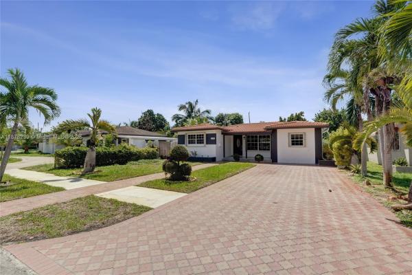Belmar, 2238 Rodman St, Hollywood, Florida 33020, image 2