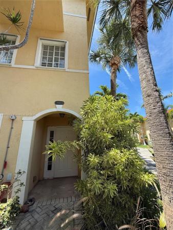 2082 NE 167th St #2-104, Miami, Florida 33162, image 1