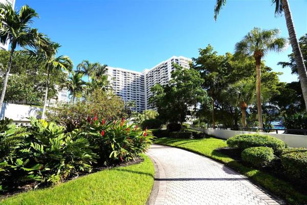 The Olympus Towers, 2500 Parkview Dr #2020, Hallandale Beach, Florida 33009, image 1