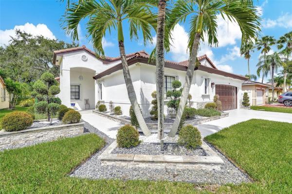 Angel Cove At Pembroke Shores, 16255 SW 2nd Dr, Pembroke Pines, Florida 33027, image 2