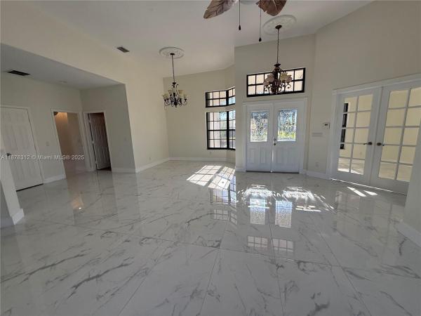 Cape Coral, 26 SE 13th Ave, Cape Coral, Florida 33990, image 3