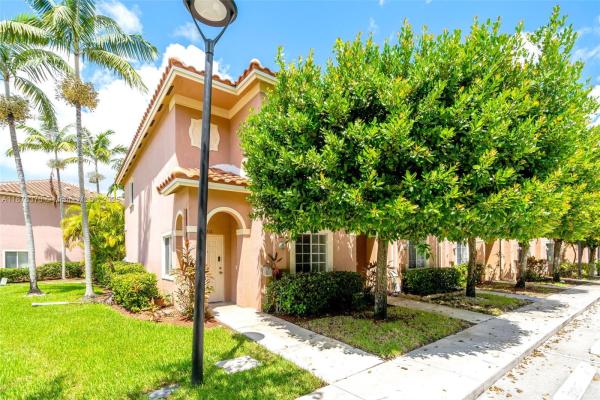 Catalina Lakes, 7818 Catalina Cir, Tamarac, Florida 33321, image 1