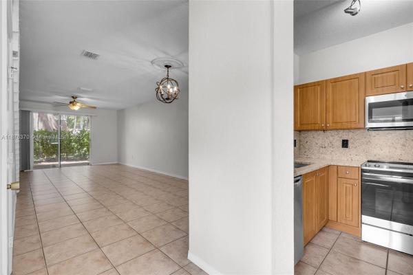 Catalina Lakes, 7818 Catalina Cir, Tamarac, Florida 33321, image 2