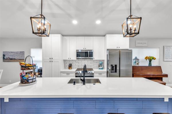 Quatraine At Jacaranda, 9886 NW 2nd St, Plantation, Florida 33324, image 1
