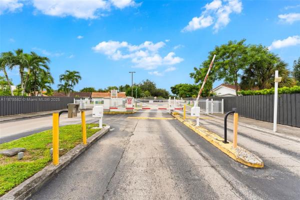 Chestnut, 7480 SW 114th Pl, Kendall, Florida 33173, image 2