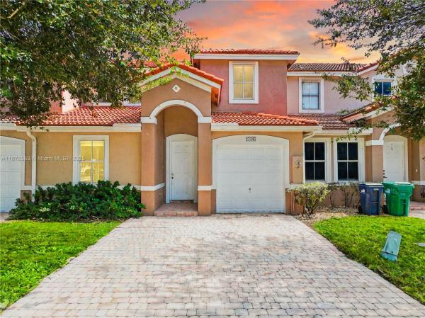 27345 SW 138th Ct, Unincorporated Dade County, Florida 33032, image 1