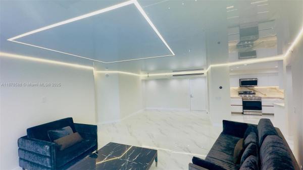 Mystic Pointe Tower 400, 3500 Mystic Pointe Dr #1107, Aventura, Florida 33180, image 1