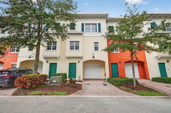 Orchid Grove, 617 SW 1st Ave, Pompano Beach, Florida 33060, image 1
