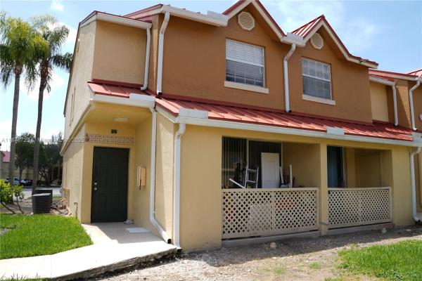18332 NW 68 Ve #A, Hialeah, Florida 33015, image 1