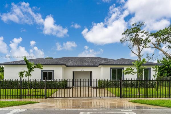11870 SW 220th St, Miami, Florida 33170, image 1
