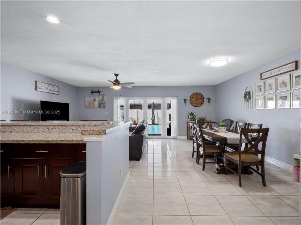 Palm Springs Villas, 7250 W 2nd Ct, Hialeah, Florida 33014, image 2