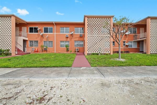 Coral Gardens, 3571 SW 10 St #10B, Miami, Florida 33135, image 1