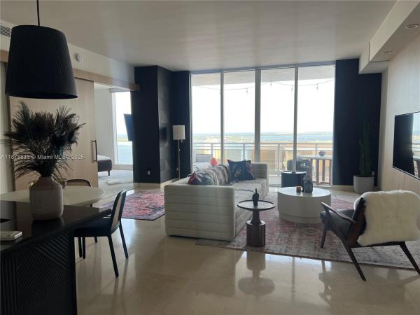 Carbonell, 901 Brickell Key Blvd #3702, Miami, Florida 33131, image 1