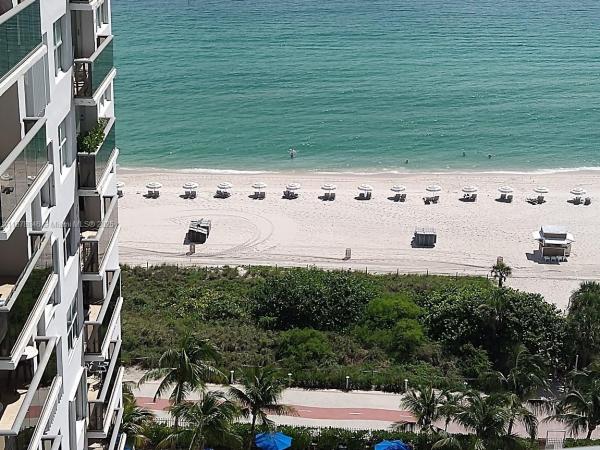 Maison Grande, 6039 Collins Ave #1710, Miami Beach, Florida 33140, image 1