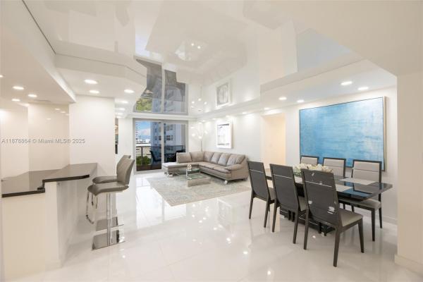 Hallandale, Florida 33009, image 1
