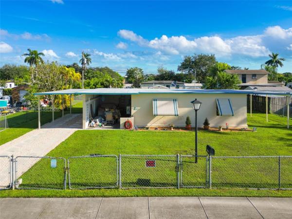 15445 Garfield Dr, Homestead, Florida 33033, image 1