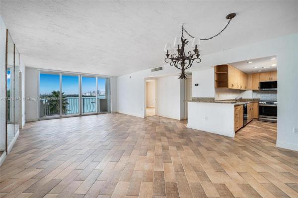 Island Pointe, 10350 W Bay Harbor Dr #5R, Bay Harbor Islands, Florida 33154, image 1