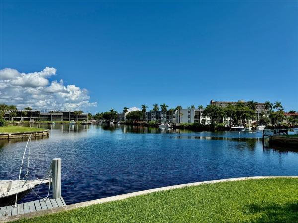 Cypress Island, 930 SE 9th Ave 8 ##8, Pompano Beach, Florida 33060, image 1