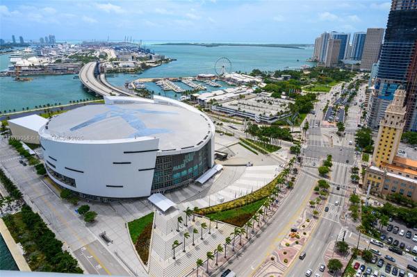 MarinaBlue, 888 Biscayne Blvd #3406, Miami, Florida 33132, image 1