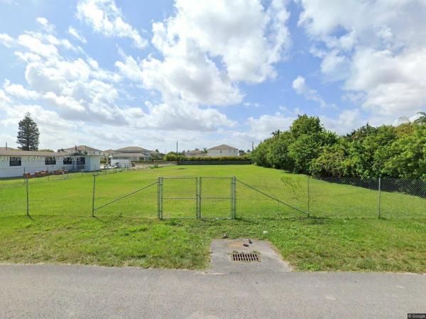Sweetwater, Florida 33182, image 1