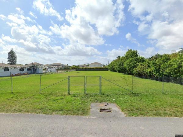 Sweetwater Estates, 120 Nw 120th Ave, Tamiami, Florida 33182, image 1