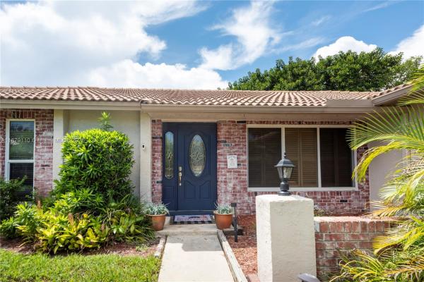 Chevy Chase, 10630 NW 41st St, Coral Springs, Florida 33065, image 1