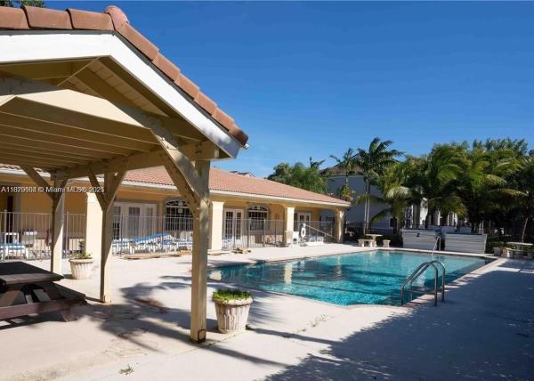 Vista Trace, 15430 SW 284th St #6102, Leisure City, Florida 33033, image 2