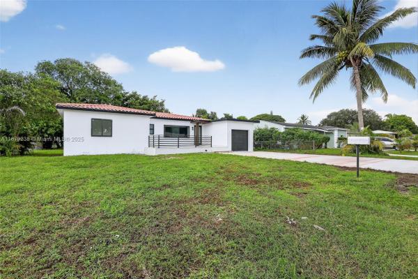 240 NW 146th St, Miami, Florida 33168, image 1