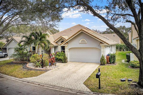 Georgetown At Eagle Trace, 12714 NW 19th Mnr, Coral Springs, Florida 33071, image 1