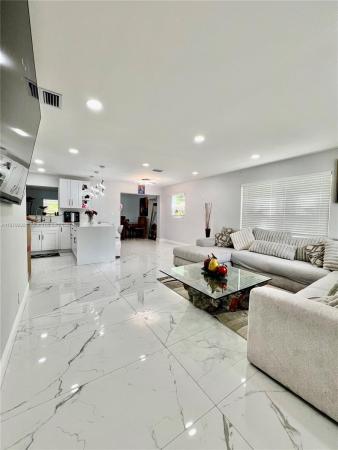 Broadview Country Club Estates, 6120 SW 15th Ct, North Lauderdale, Florida 33068, image 2